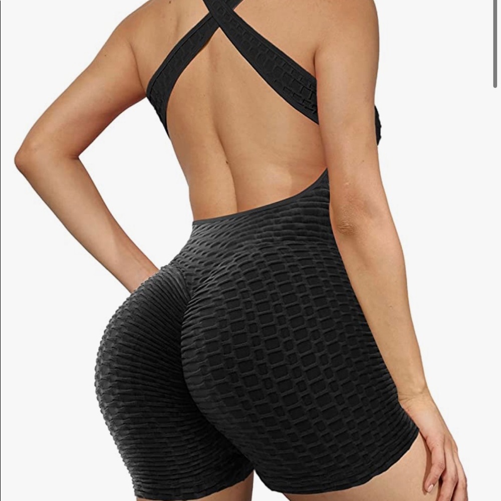 Black texture romper